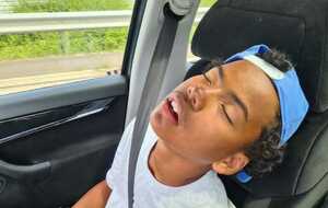 Jimi le guerrier K.O au retour des Achards après ses 2 belles victoires de la matinée ✌️😅