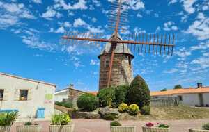 14 juillet · 
Belle journée qui s'annonce 🎉✌️